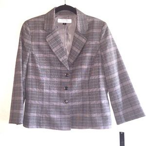 Woman’s Tahari Arthur S Levine 10P Blazer NWT